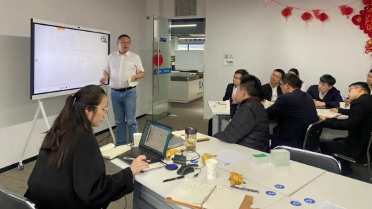 2021年度华东事业部月度经营分析暨项目评审会议隆重召开！